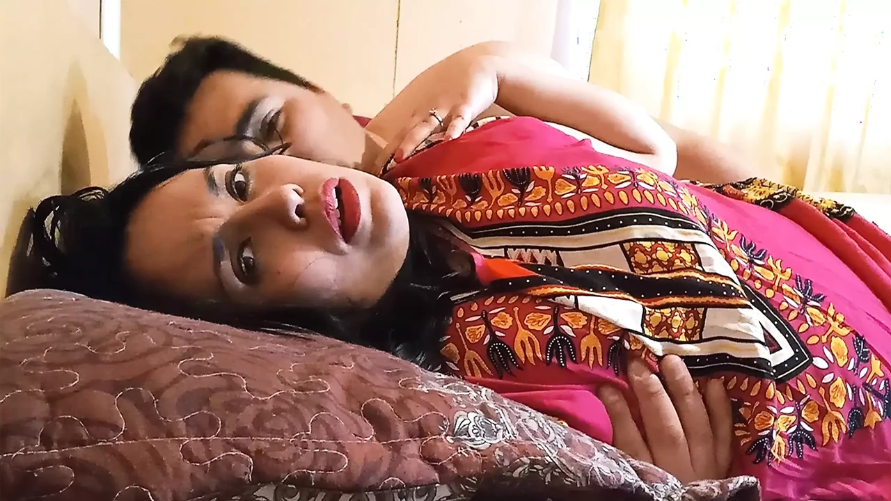 Trending Married Indian Woman Fucked In The Ass By Her Brotherinlaw (Uncut) - London Special