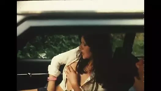 Üçlü kurtarma y cinsel en el bosque (ormanda korkunç vahşi)