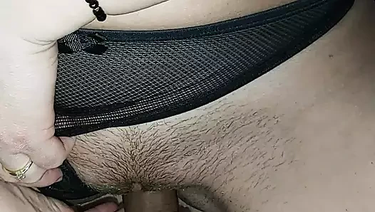 Üvey kardeş azgın üvey kız kardeşi sikikleri – neredeyse bizi yakaladı