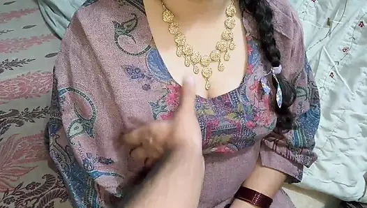 Arkadaşının düğününde evli bir kız arkadaşla seks