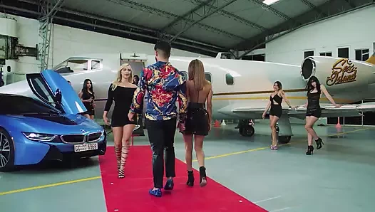 Görünmeyen grup mastürbasyonunda piknik biter