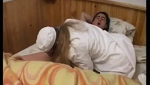 Edepsiz bir sürtük için vahşi derin bir büyük aşk