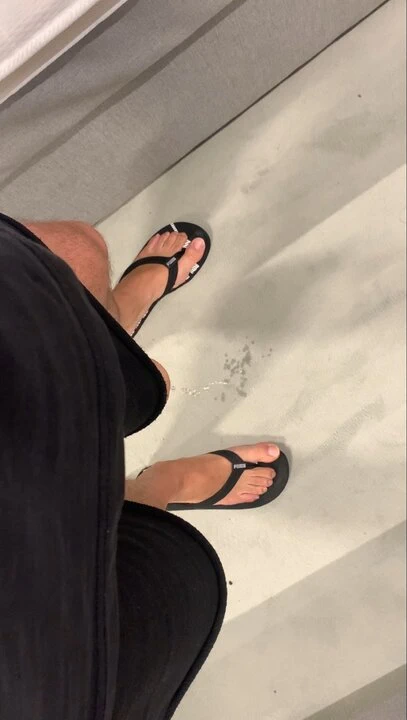 Xxl horoz işemek içinde mobilya mağazası üzerinde zemin