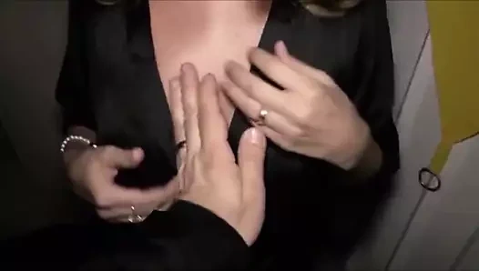 Bakış açısı yüze boşalma 220