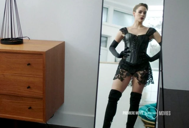 Christa b allen tehlikeli baştan çıkarma filminde sıcak ve seksi