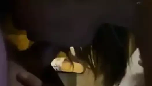 Eski pinay gf bargirl emme kapalı bir müşteri