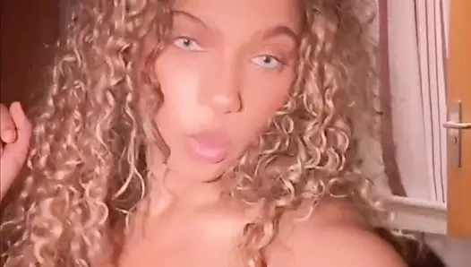 tek istediğim 4 noel sensin