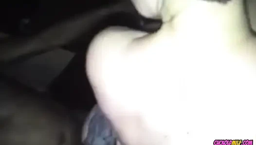 Aldatılan orta yaşlı seksi kadın - aldatan evli kadın