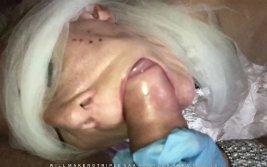 Edepsizce konuşan derin gırtlak İngiliz orta yaşlı seksi kadın büyük yarakları seviyor bölüm iki - kesilmemiş klipler