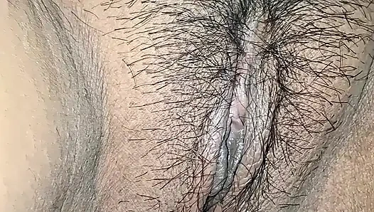 Sonu vibratörle domaltarak sikişiyor