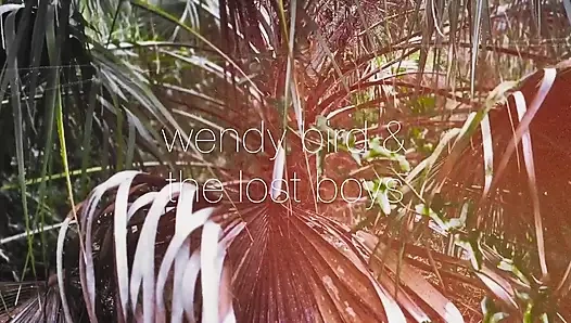 Asher Quinn Neverneverland'da!