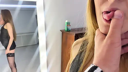 Usta, BDSM sürtüğü yumruğuyla sikmeden önce tasmasıyla sikiyor