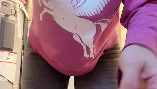 Seksi Işeyen Amcık Kıllı Doğa