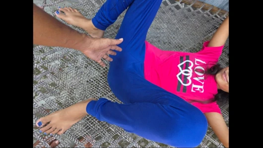 Hintli üvey erkek kardeş ve üvey kız kardeş sıkı amcık açık havada seks videosu, Hintli ateşli üvey kız kardeş sikişiyor xxx video