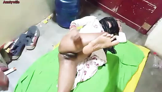 Aaj Gand Marwa Ki I May Padosi Ke Ladke Se Padosi Ki Ladka Bhi Bahut Jor Se Gand Mari