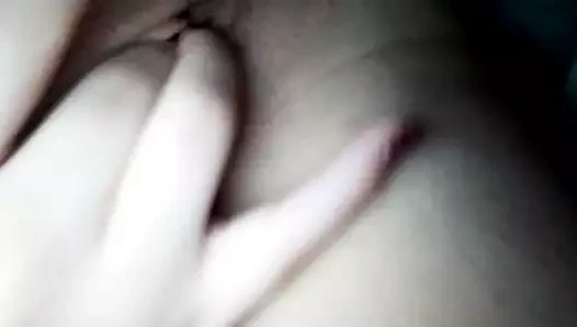 Yessi 18teen Fingern 1