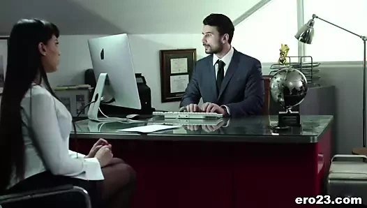 Mercedes carrera ve baskın patronu