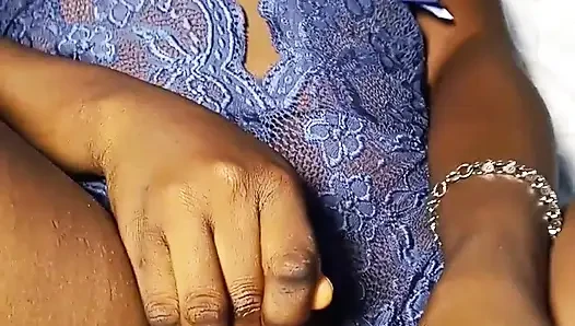 Amatör ile seks şeyleri kullanarak mastürbasyon kaseti