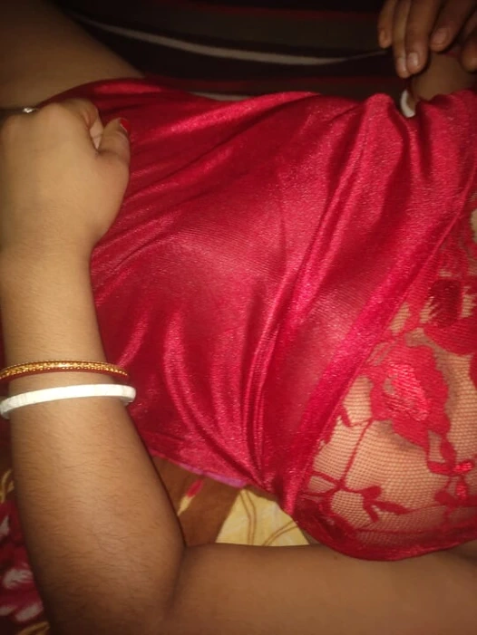 Hintli kadın na land ku chusaa