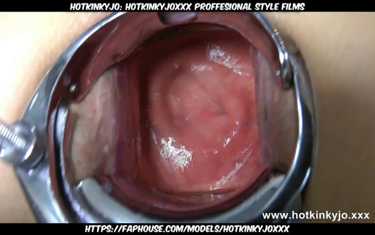 Hotkinkyjo plastik elbise xo speculum derinden kendini sikiyor