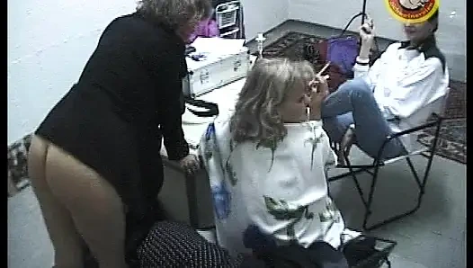 Alman Kapılarının Arkasında Özenle Siktir Edilir - Tam Film