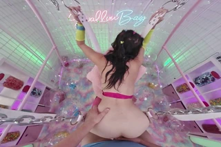 Üniversiteli komşum seks salıncak sanal gerçeklik seksini deniyor