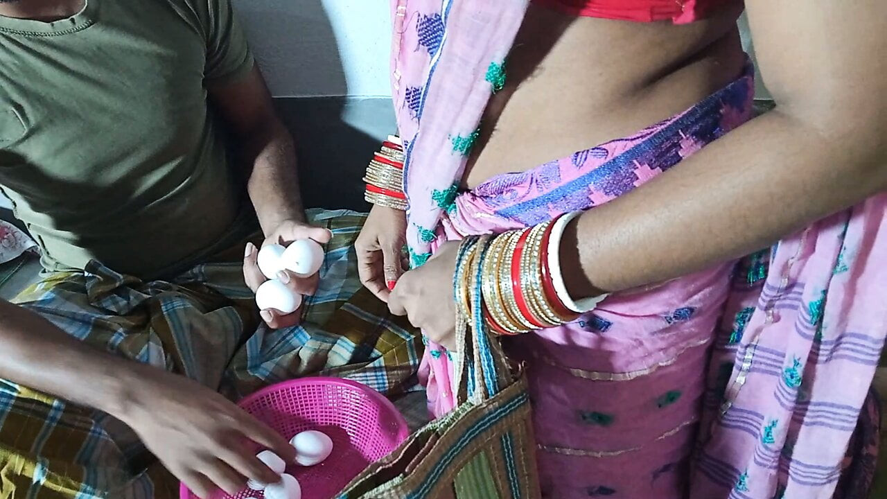 Egg Seller Ne Akeli Bhabhi Ko Choda - Fuck Lonely Bhabhi
