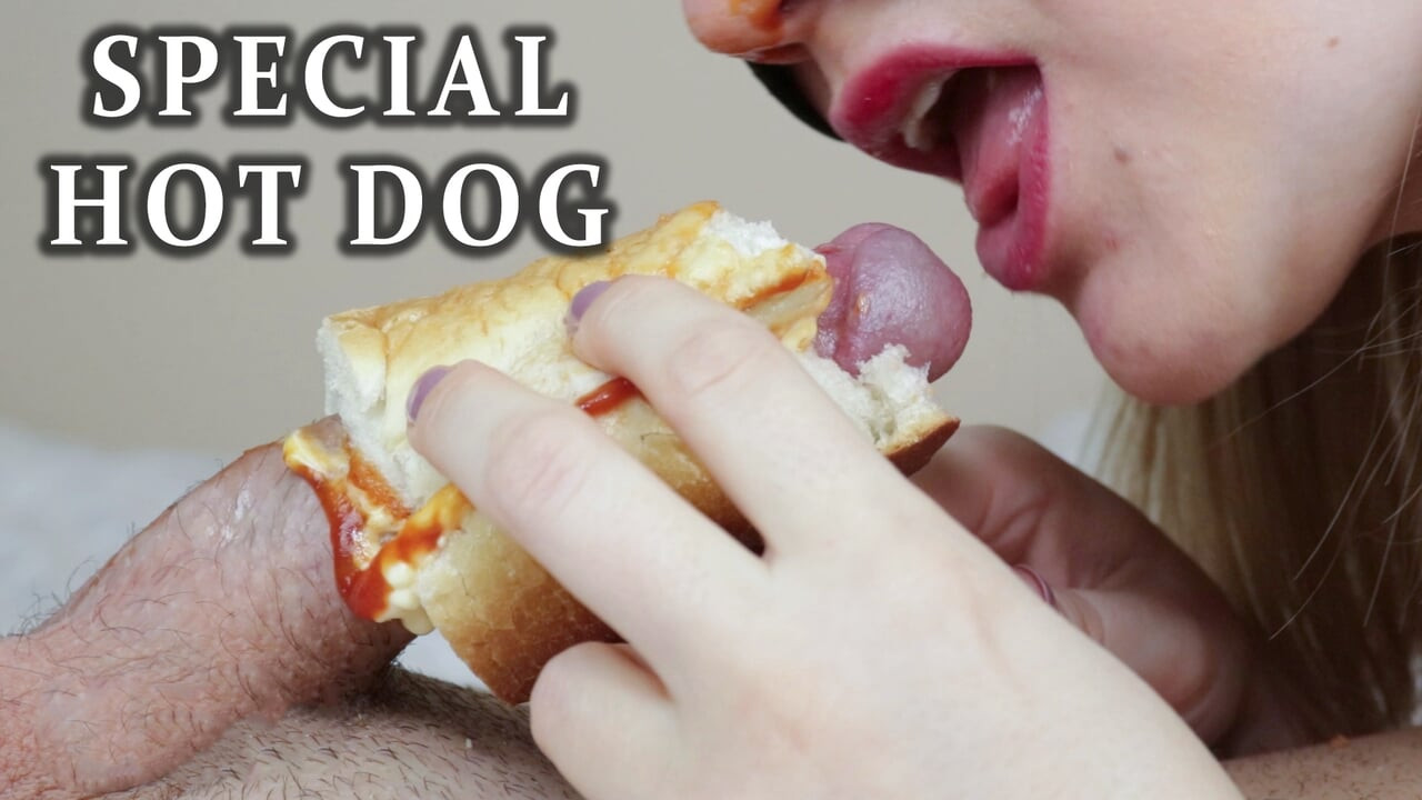 Özel hotdog'umda bir yarak bitti