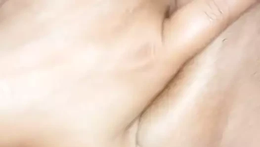 chilena se masturba para mi