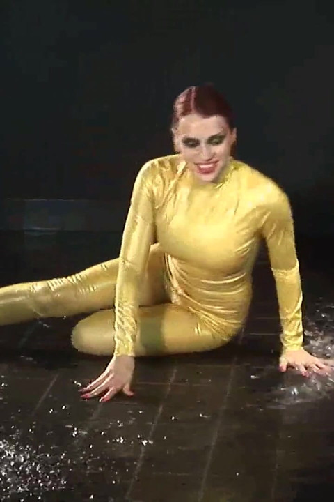 Esnek maske fetişi