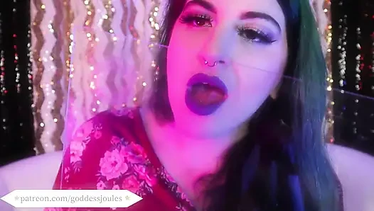 Fenty ruj asmr'i öpüyor
