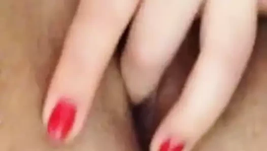 24years old girl masturbathing selfie