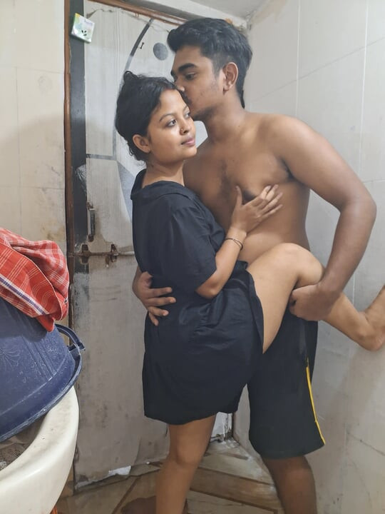 Hintli Bangali desi vabi ile erkek arkadaş romantizmi