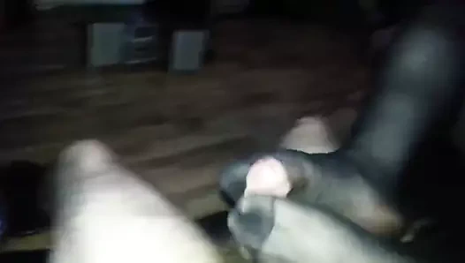 Tayt külotlu çorap footjob (cum yok)