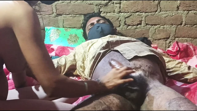 Desi hot bhabhi ki chudayi video Hint sıcak bhabhi sahte güzel Hint video