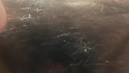 Mom plays with her fingers in her juicy vagina after urinating
