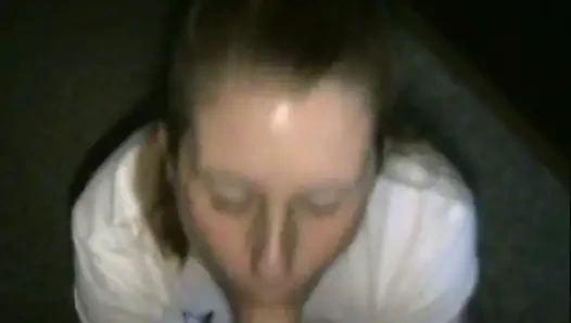 Sevimli amatör berbat horoz için bir yüz