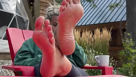 Candid Mother-in-Law's Soft Sexy Dick Destroying Soles!