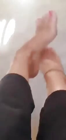 TinyPixieToes videosu