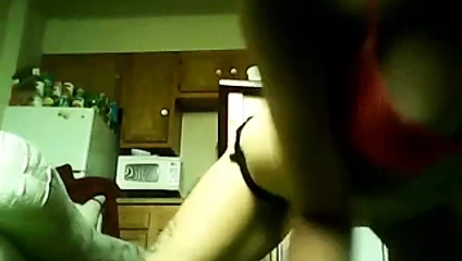 Seksi minyon genç cadaloz ile dövmeler twerk bölüm 3