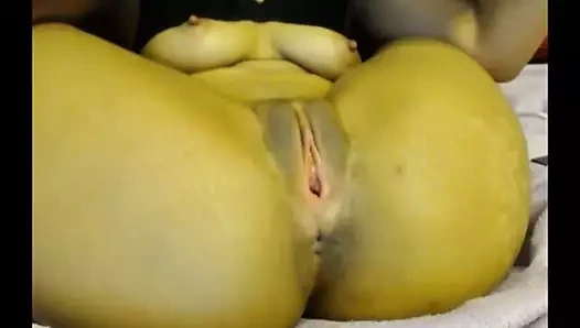 Ne zaman güzel bir kedi boşalan