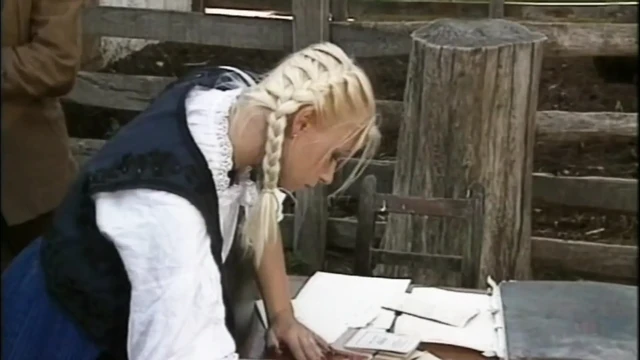 Немецкую крестьянку трахнул барин