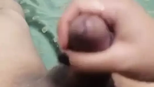 Handjob katiyen orgazmı mahvetti, horoz disiplini.