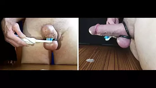 Elektrikli diş fırçasıyla horozumda mastürbasyon yapıyorum ve boşaldım