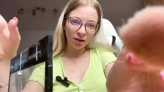 Seni bir kıza dönüştürüyor kadın kılıklı asmr rol oyunu