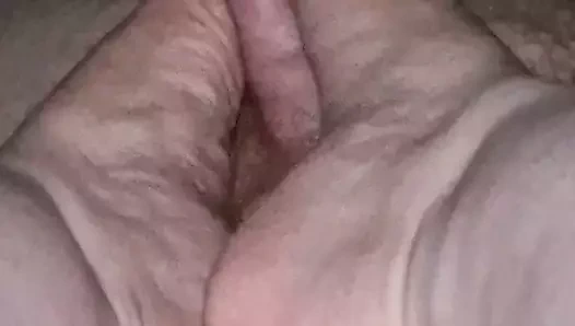 Tombul bbw veren footjob