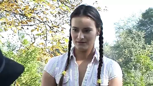 Zamzova 14 ile mahalle patronunun evinde anal seks