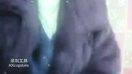 Asya anneanne üzerinde web kamerası