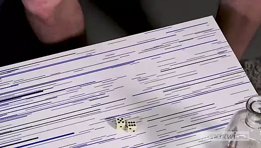 Matteo lavigne, abel lacourt ve ryan Marchal ile striptiz oyunu