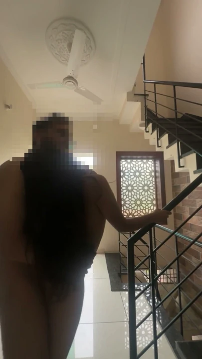 Sikici fwb kaldırılıp sertçe sikildi, o kıça şaplak atılırken hardcore derin sikme | Klip 1